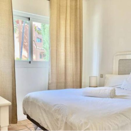 Villa 9 La Alzambra-Puerto Banus มาร์เบยา ภายนอก รูปภาพ
