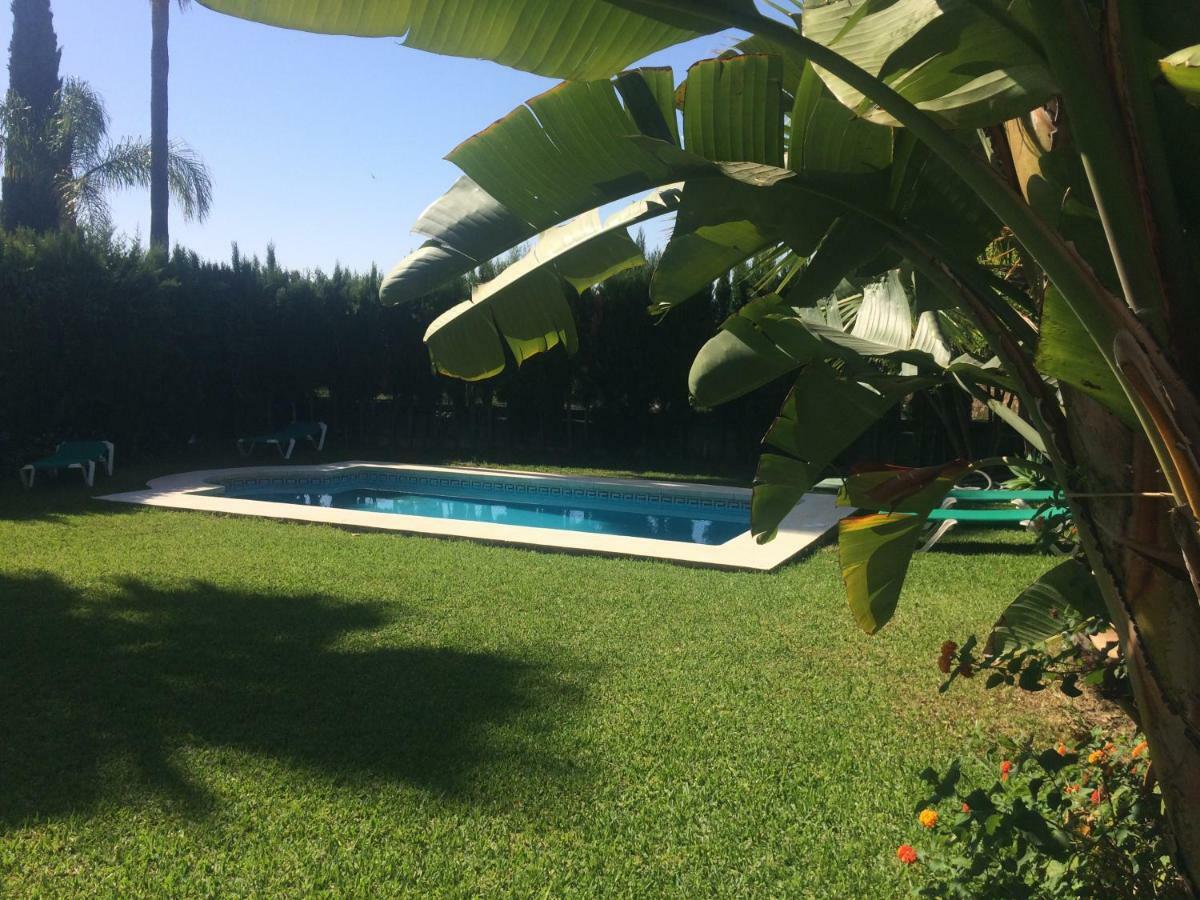 Villa 9 La Alzambra-Puerto Banus มาร์เบยา ภายนอก รูปภาพ