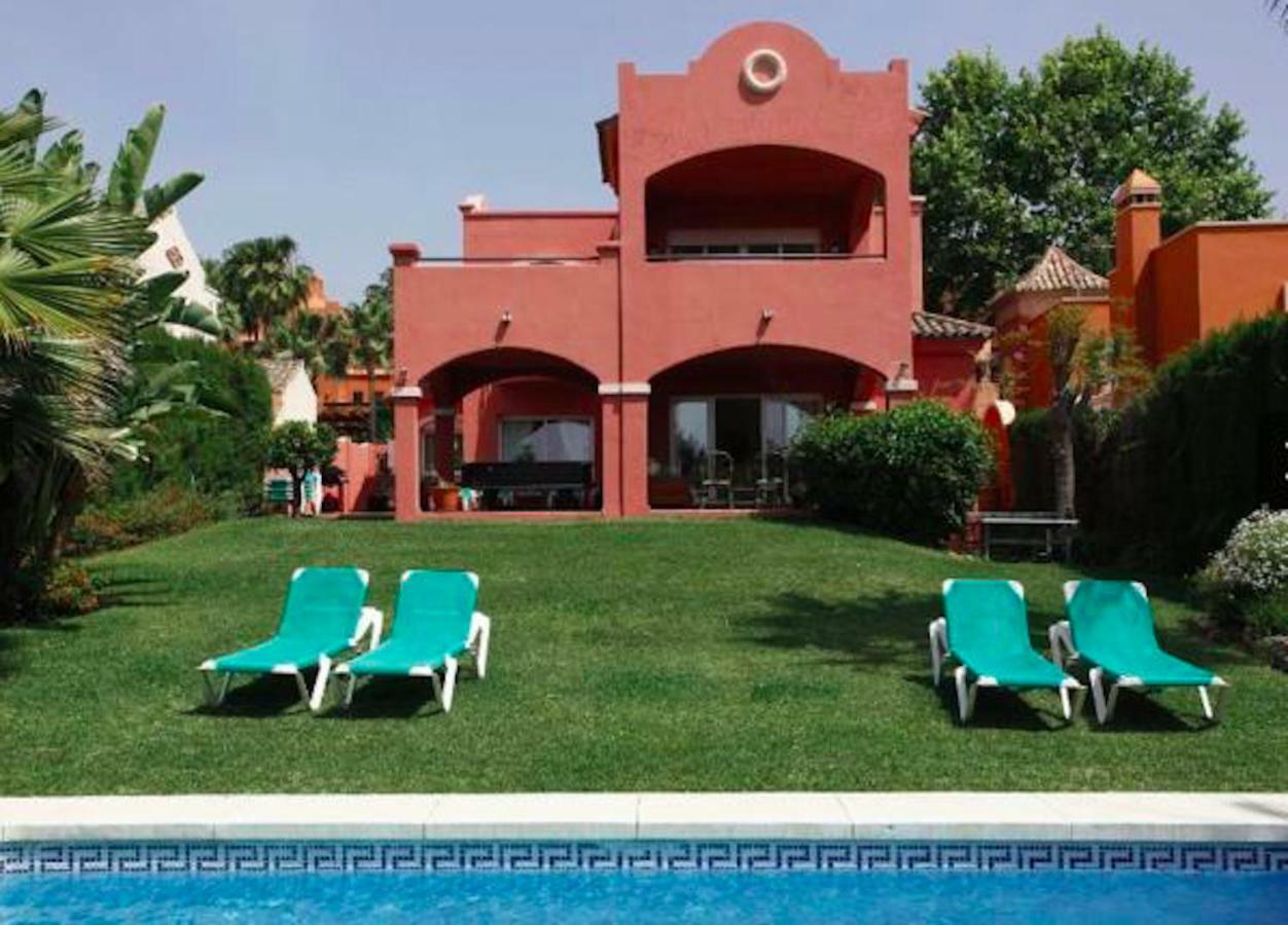 Villa 9 La Alzambra-Puerto Banus มาร์เบยา ภายนอก รูปภาพ