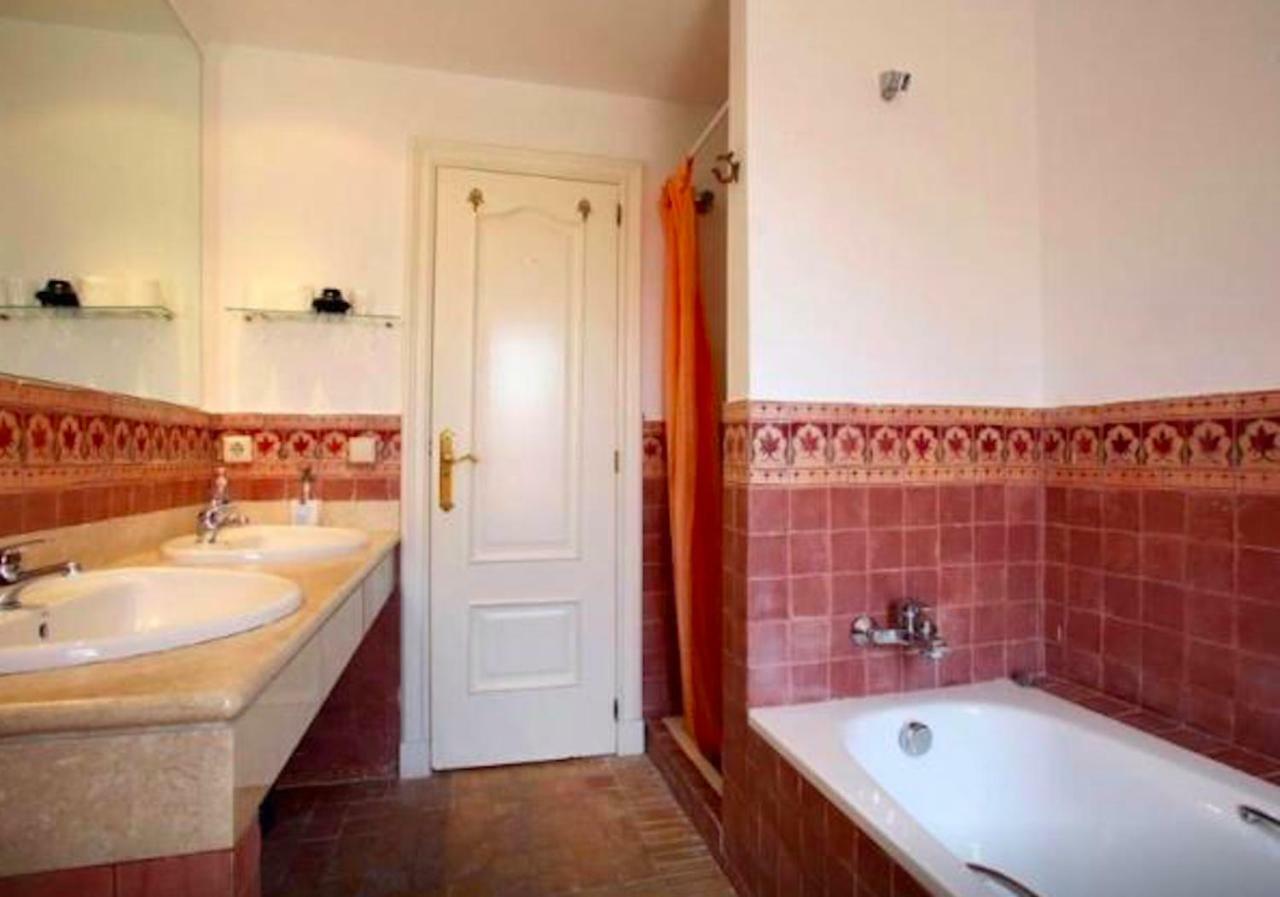 Villa 9 La Alzambra-Puerto Banus มาร์เบยา ภายนอก รูปภาพ